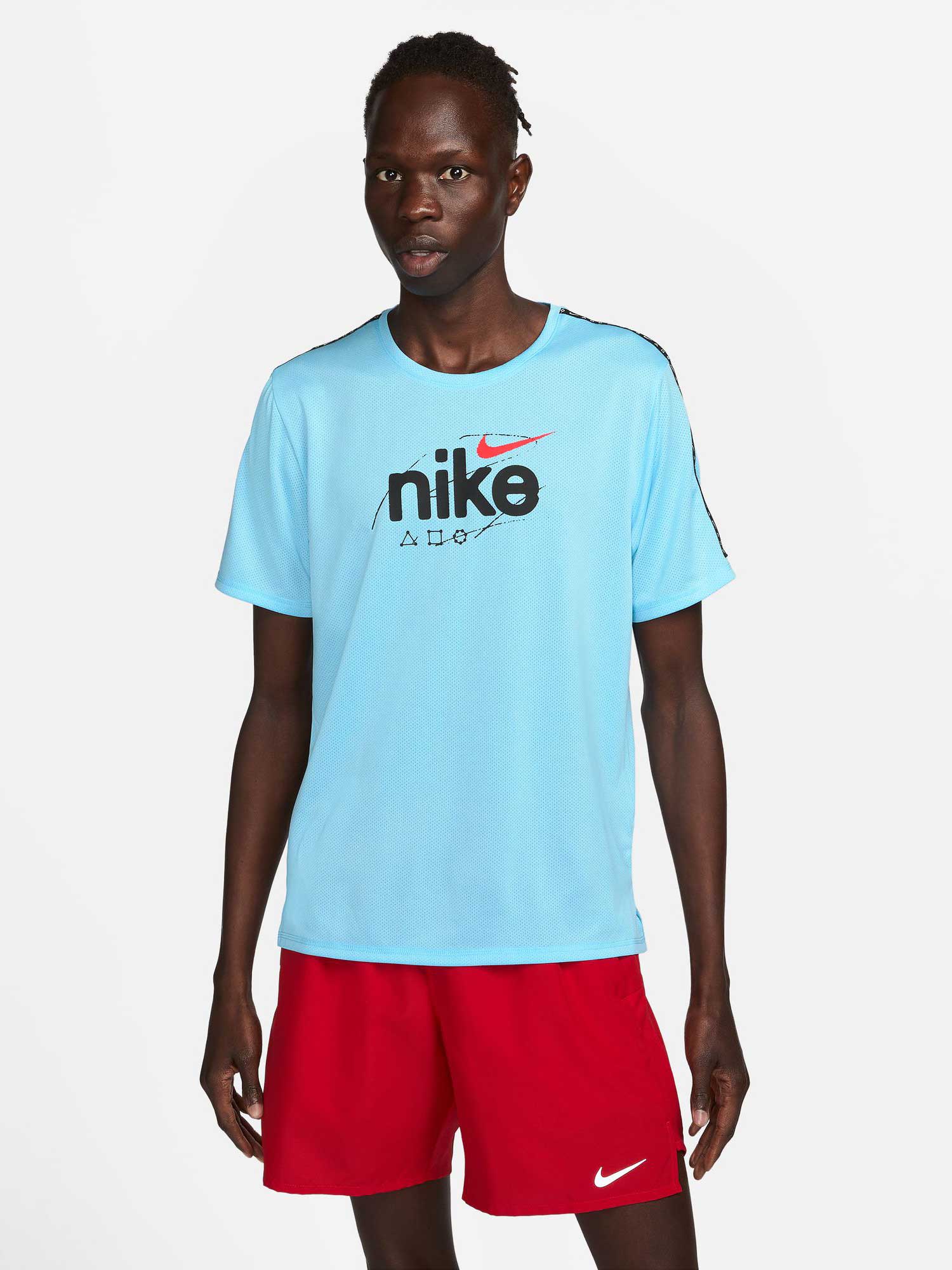 NIKE Тениска M NK DF MILER SS DYE