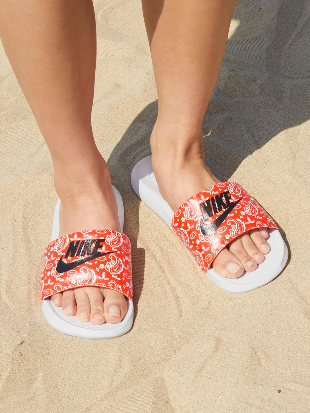 NIKE Джапанки W VICTORI ONE PRINT