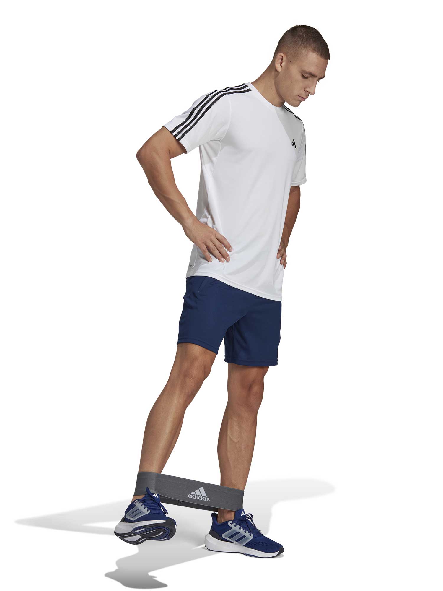 ADIDAS PERFORMANCE Къси панталони Train Essentials Logo Training