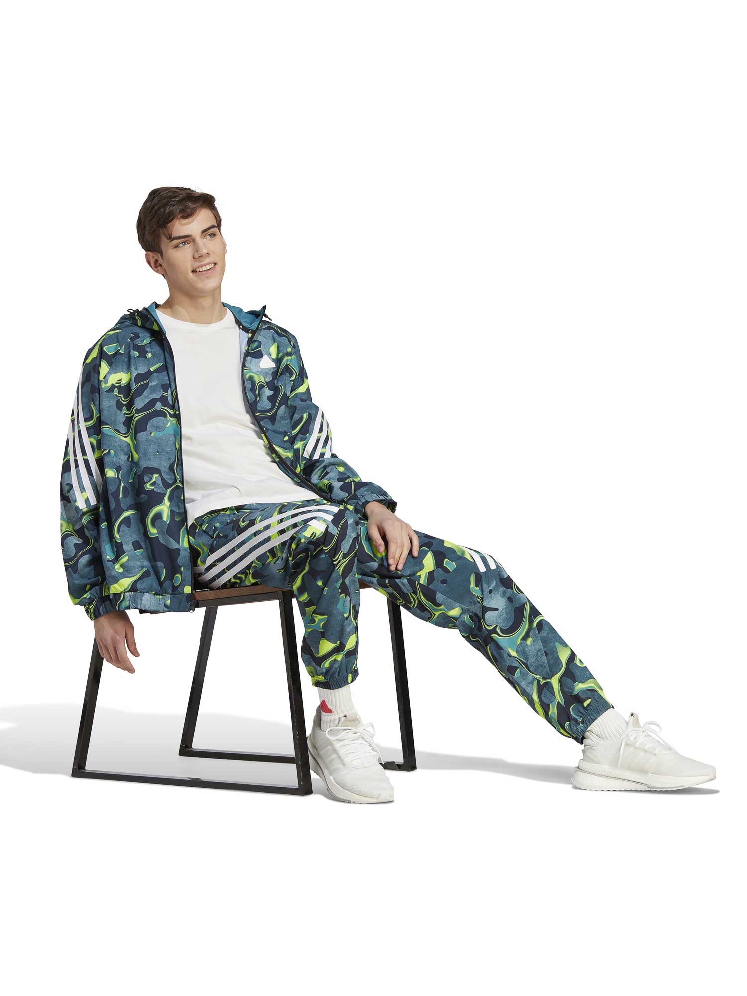 ADIDAS SPORTSWEAR Суитшърт Future Icons Allover Print