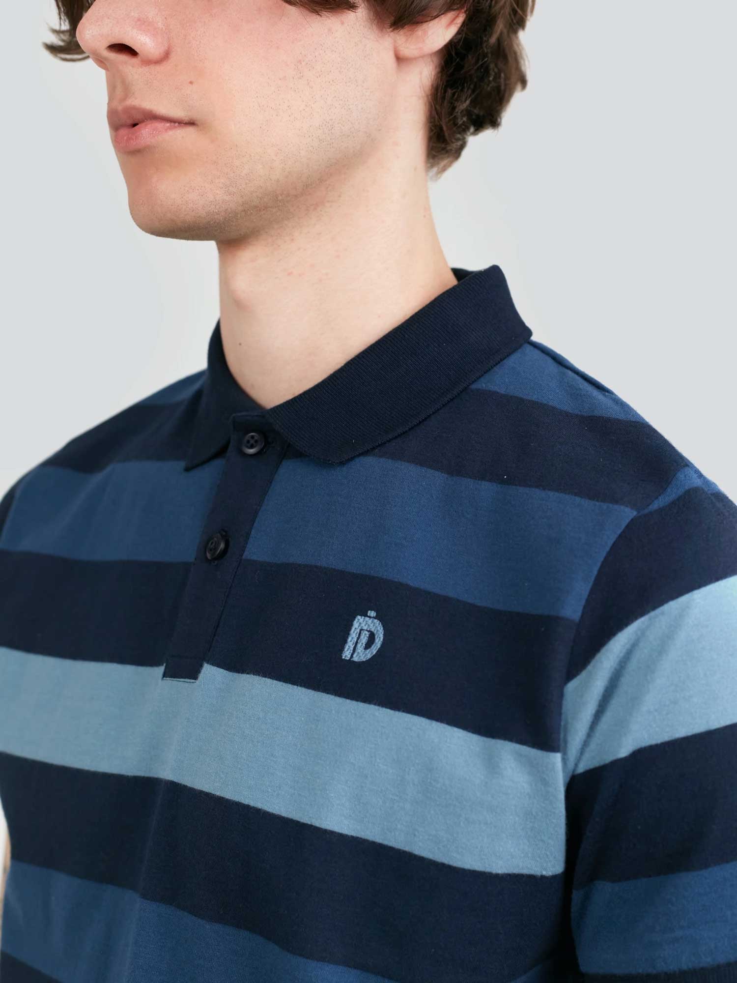 FUNDANGO Тениска Incognito Stripe