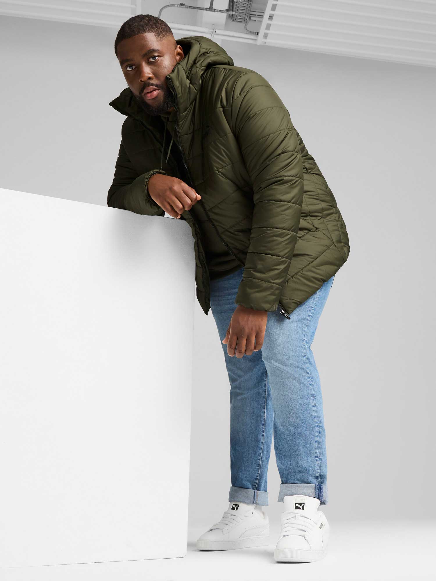 PUMA Яке ESS Hooded Padded