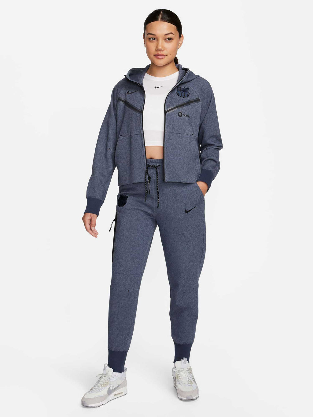 NIKE Спортно долнище FCB WNSW TCHFLC ESSNTLHRPNT 3R
