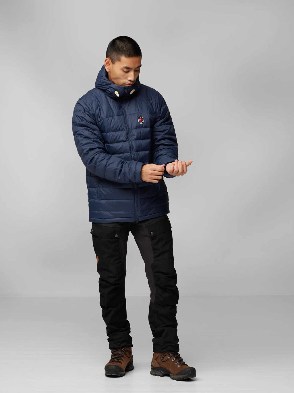 FJALLRAVEN Яке Expedition Pack Down M