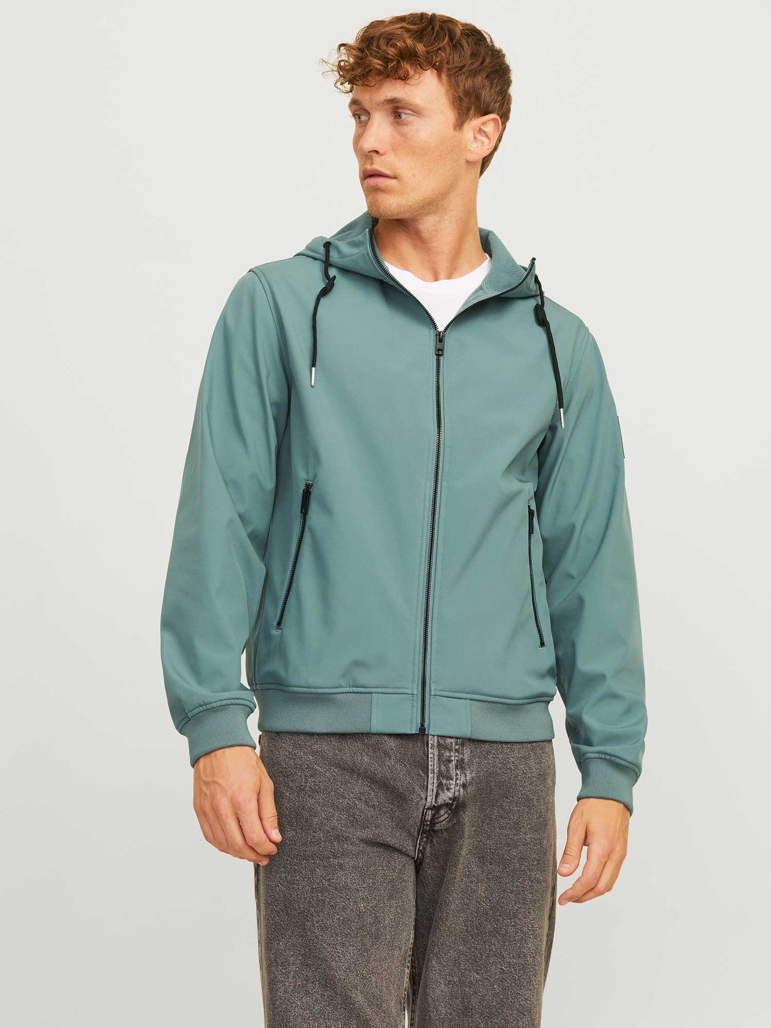 JACK & JONES Яке JJEBASIC SOFTSHELL HOOD NOOS