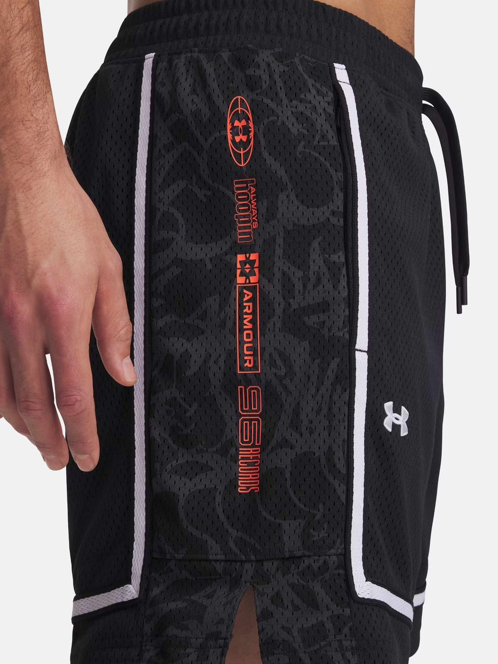 UNDER ARMOUR Къси панталони Zone Pro 7 Mesh Short Prntd