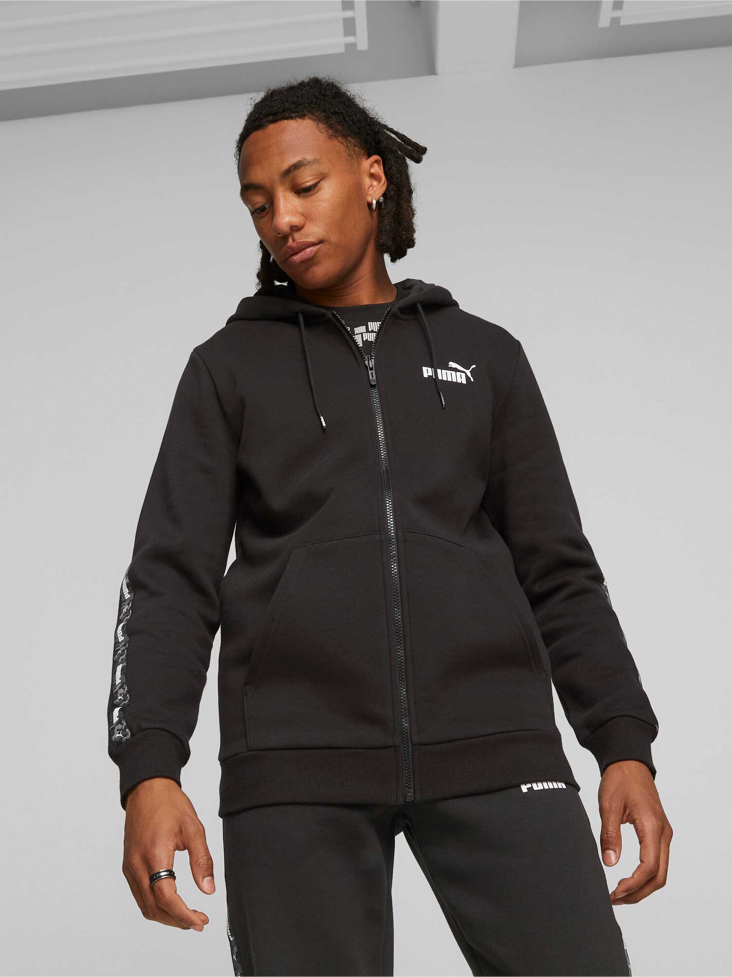PUMA Суитшърт ESS TPAE CAMO FL