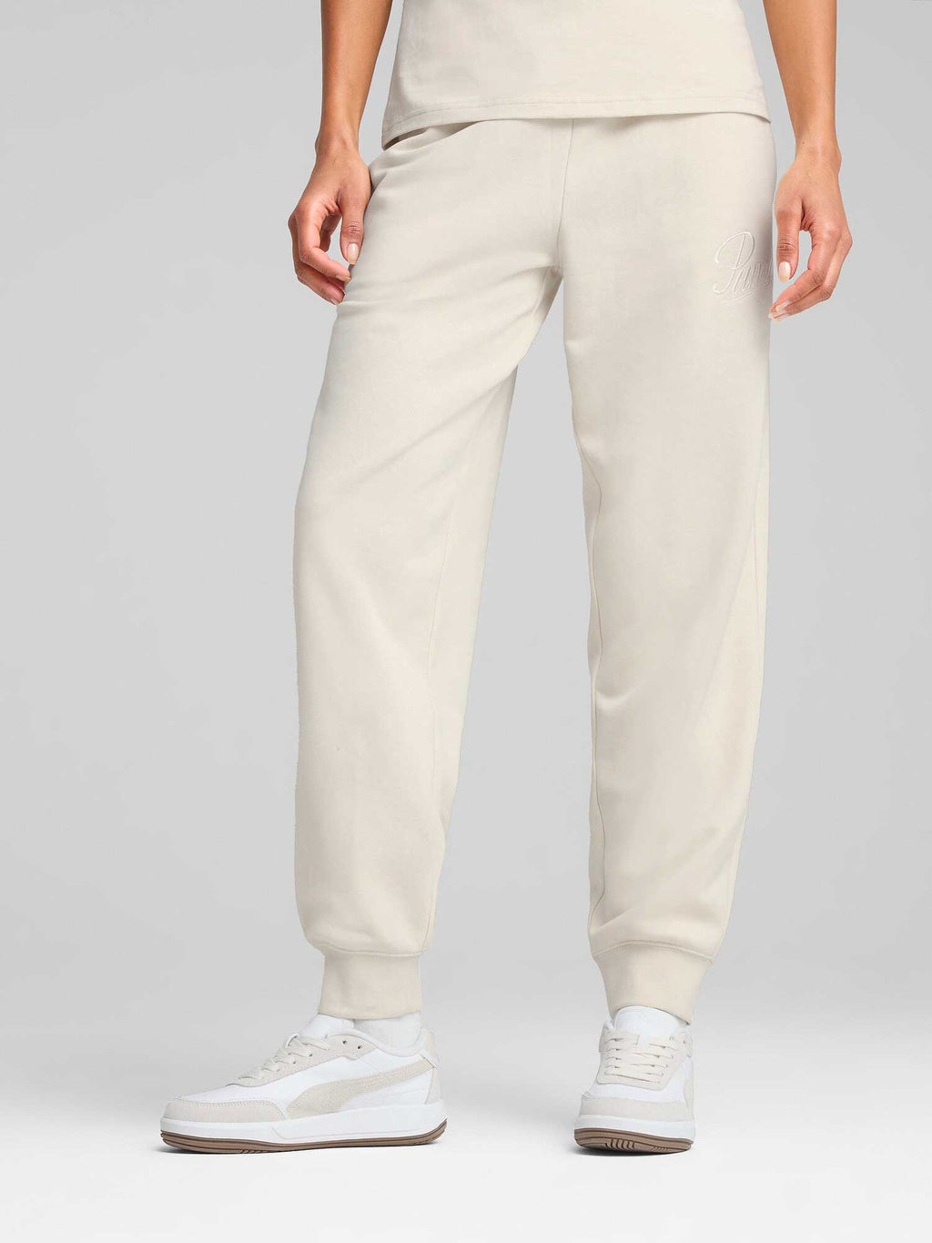 PUMA Спортно долнище ESS SCRIPT Sweatpants TR cl