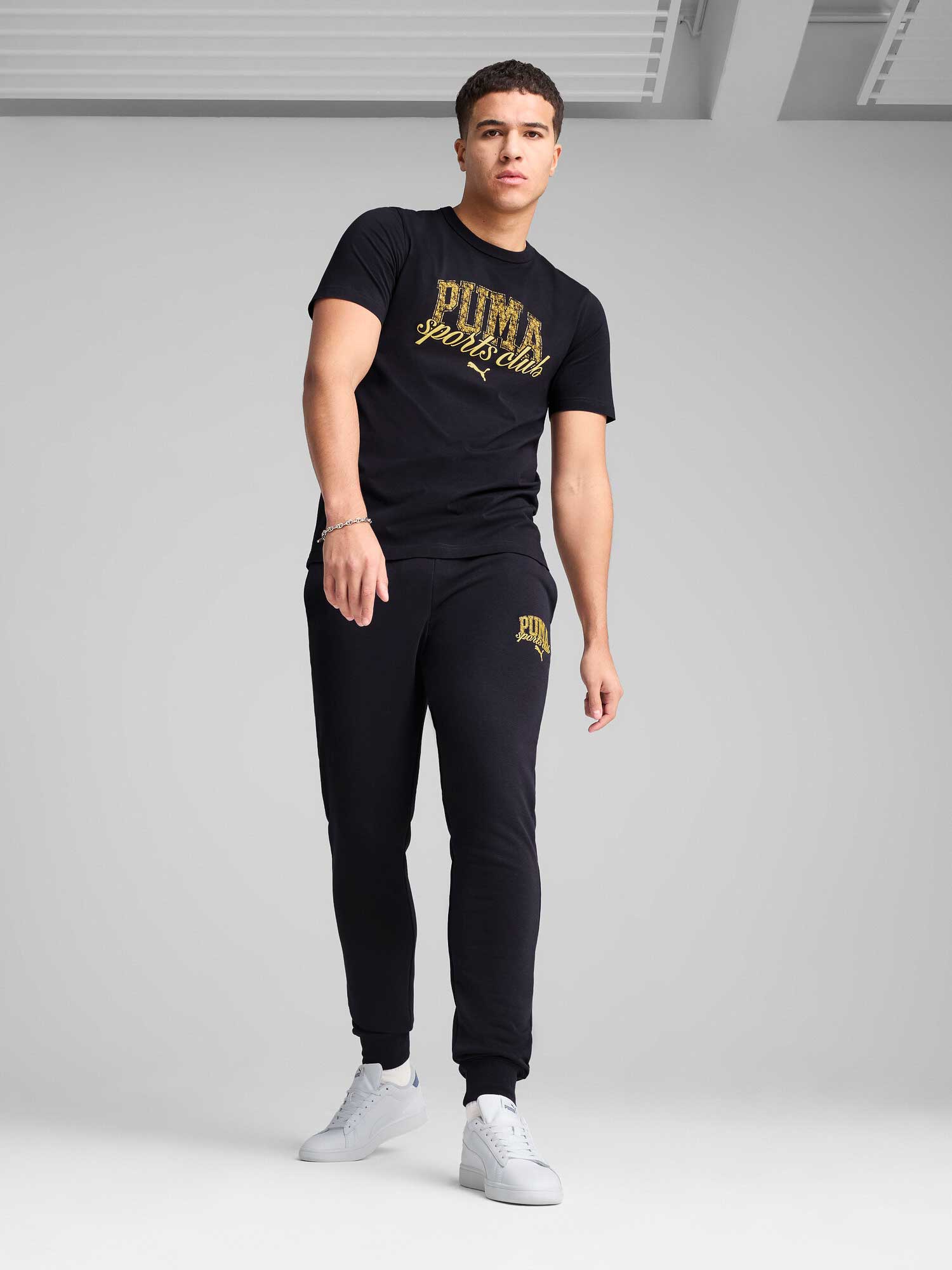 PUMA Спортно долнище SQUAD Sweatpants TR cl