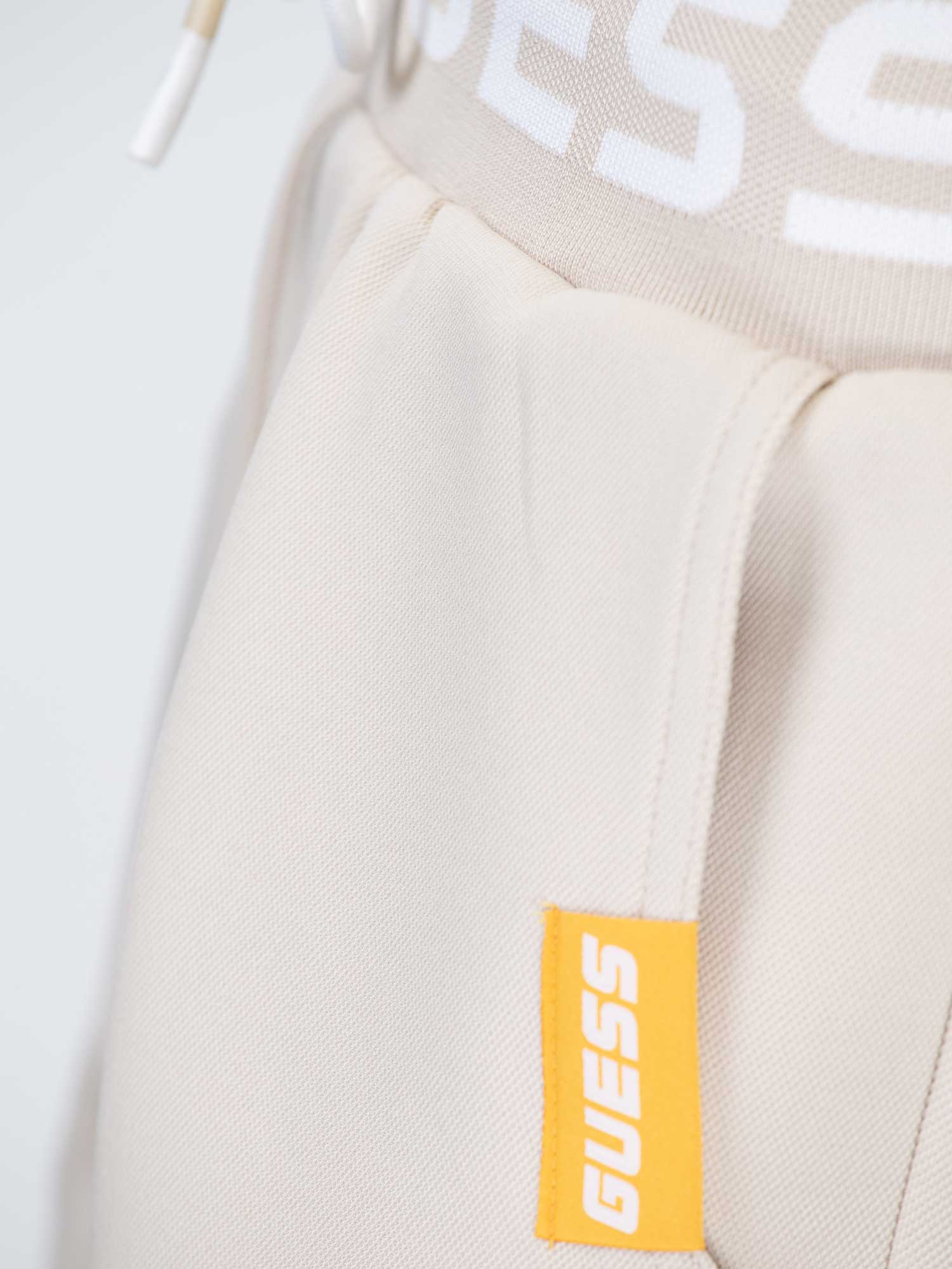GUESS Къси панталони BRENT