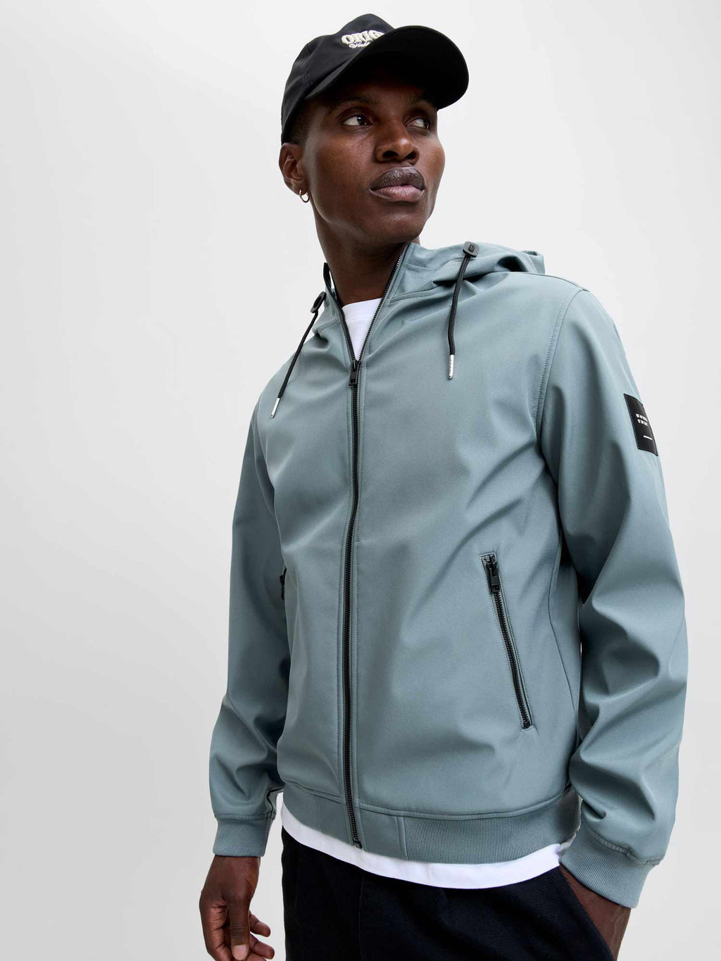 JACK & JONES Яке JJEBASIC SOFTSHELL HOOD NOOS