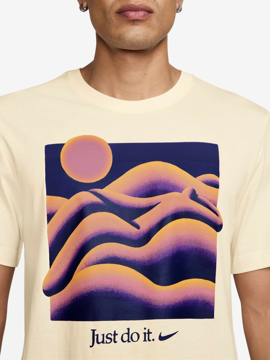 NIKE Тениска U NSW TEE OC SSTNBLTY 2