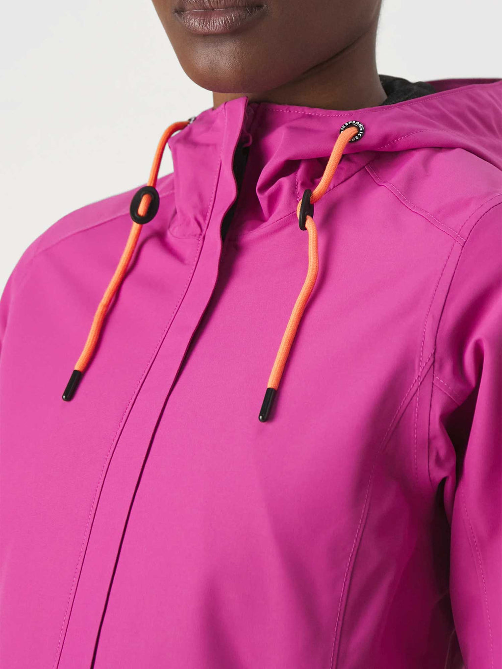 ICEPEAK Яке ADENAU