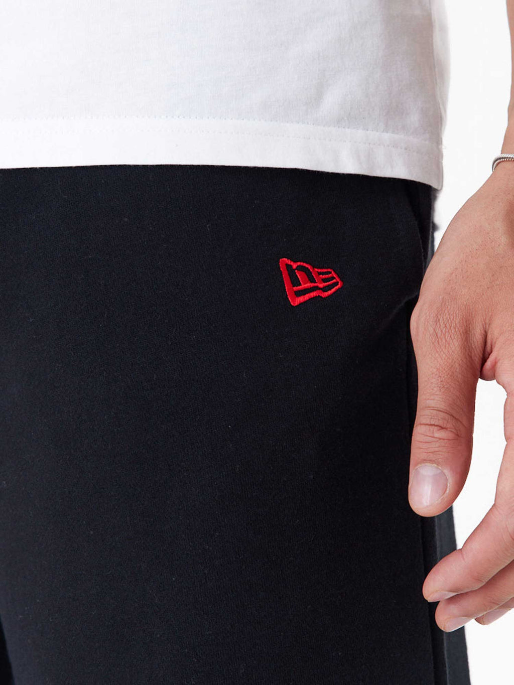 NEW ERA Спортно долнище NBA SCRIPT RELAXED JOGGER CHIBUL
