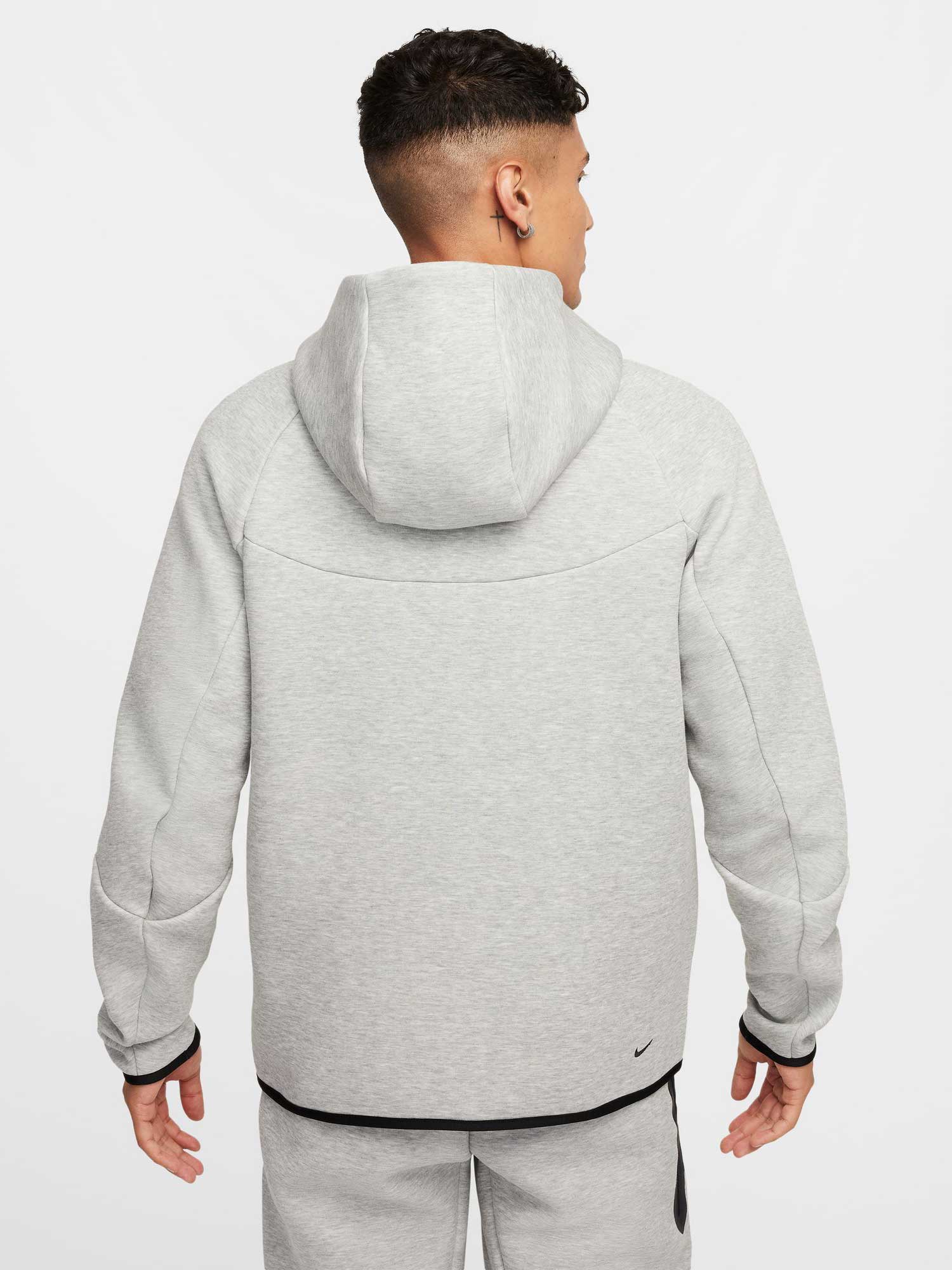 NIKE Суитшърт M NK TCH FLC FZ WR HOODIE