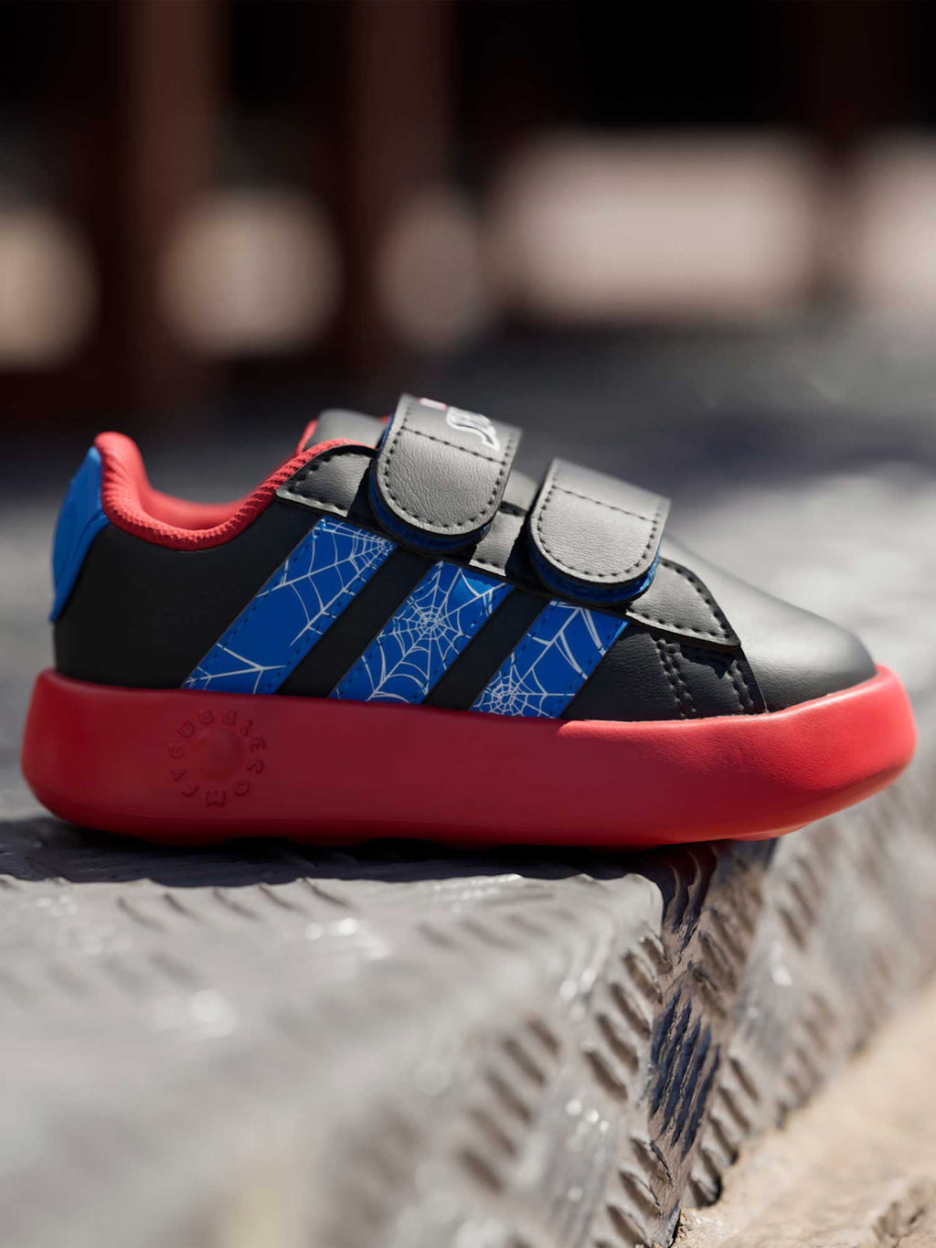 ADIDAS SPORTSWEAR Обувки x Marvel Spider-Man Grand Court Kids