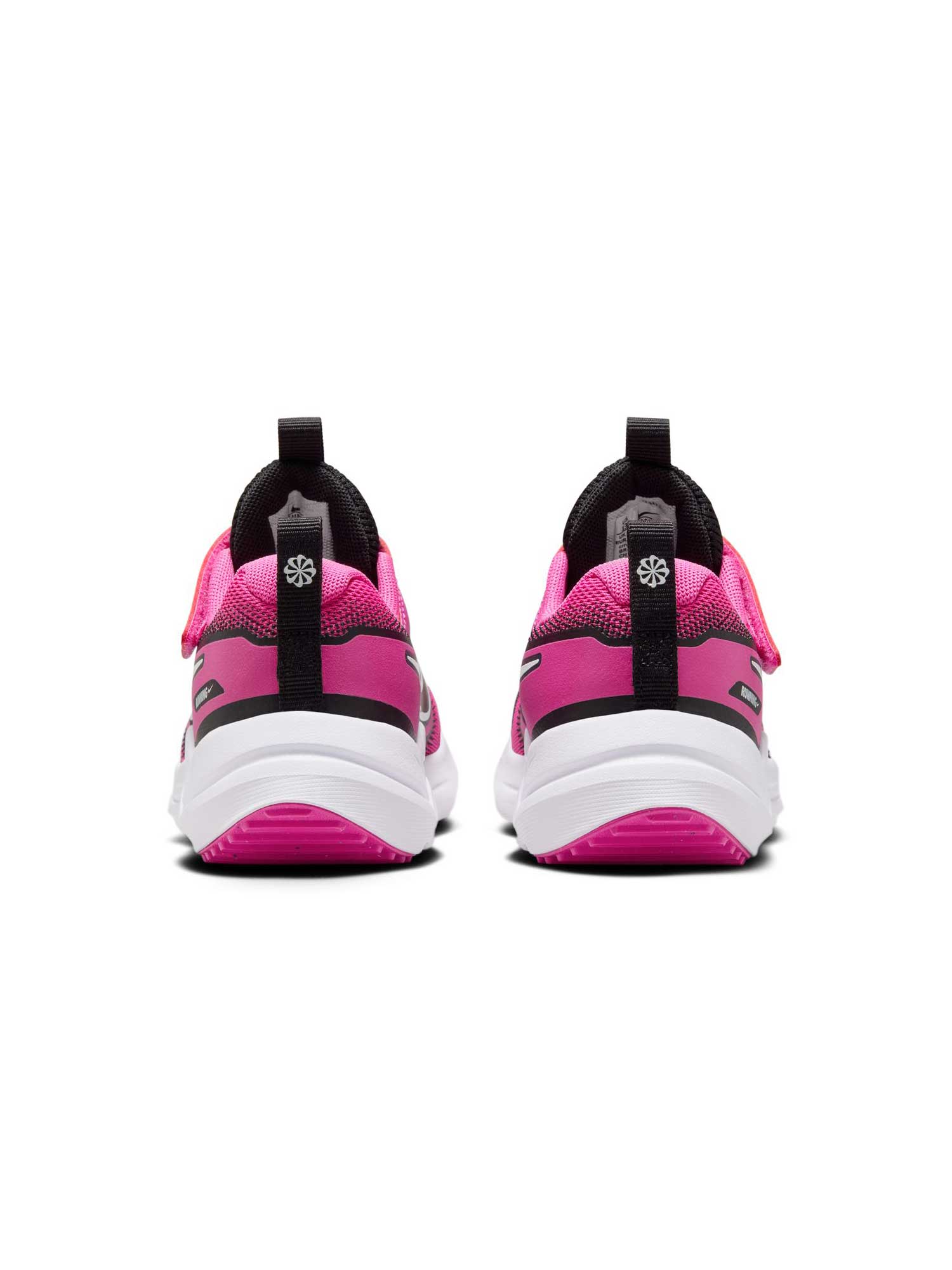 NIKE Обувки COSMIC RUNNER PSV