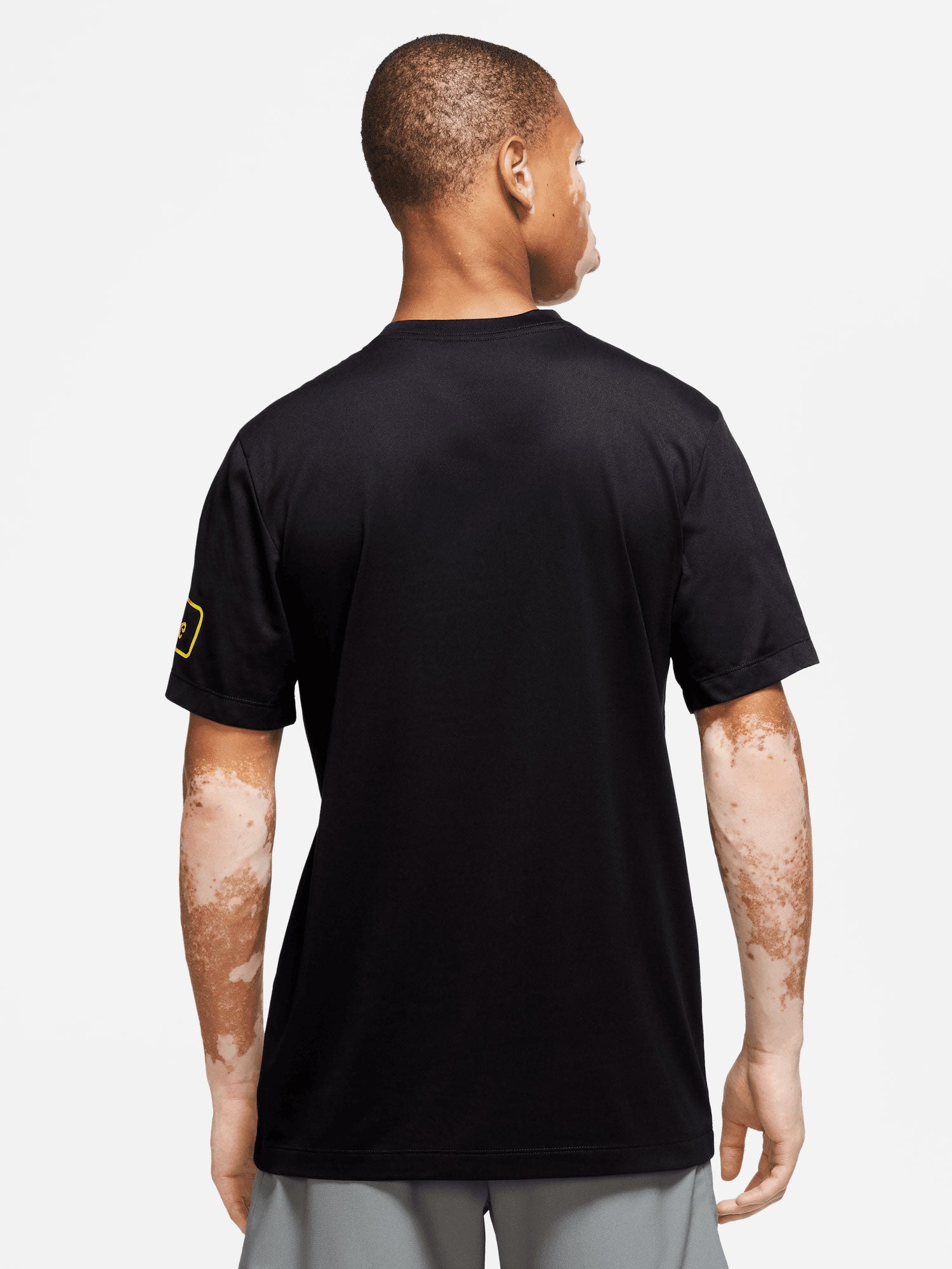 NIKE Тениска M NK DF RLGD BODY SHOP