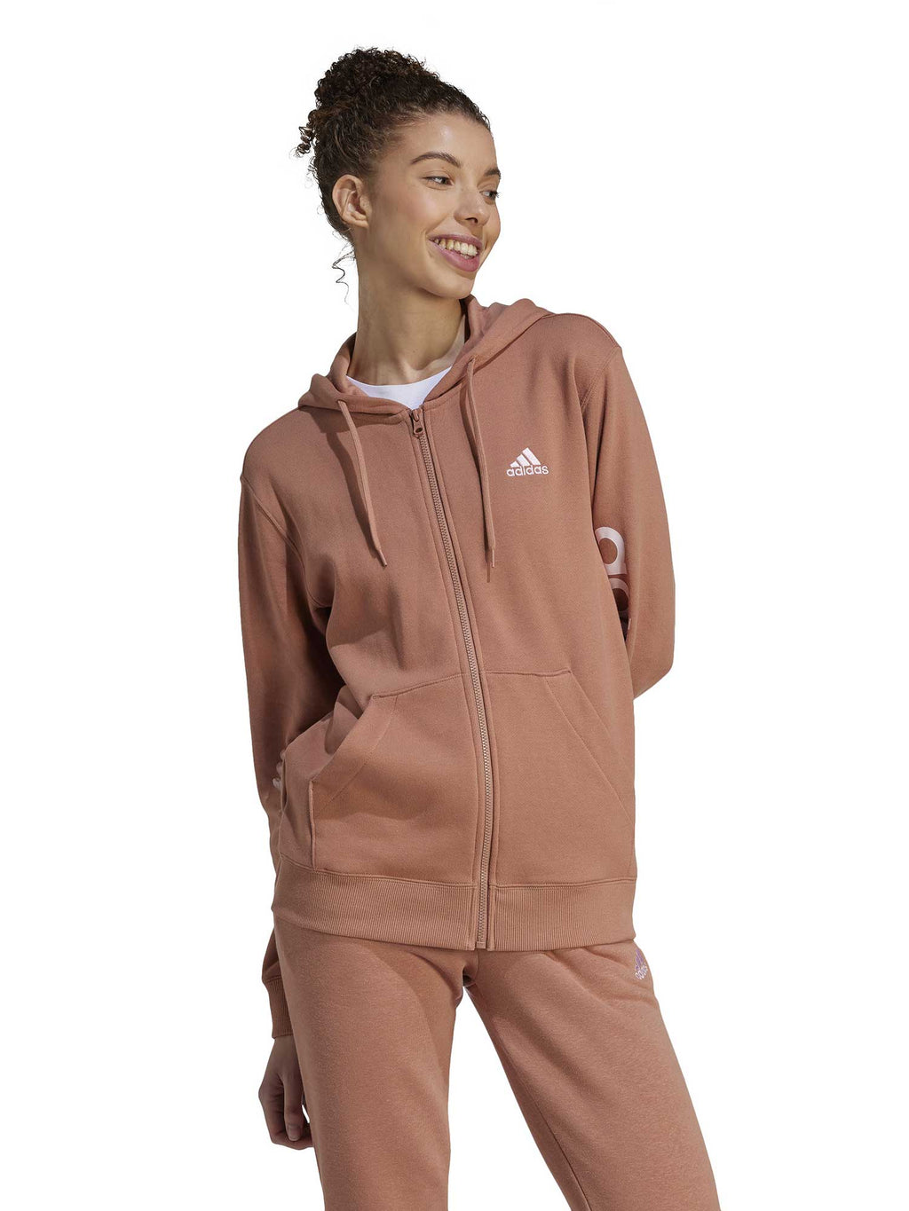 ADIDAS SPORTSWEAR Суитшърт Essentials Linear