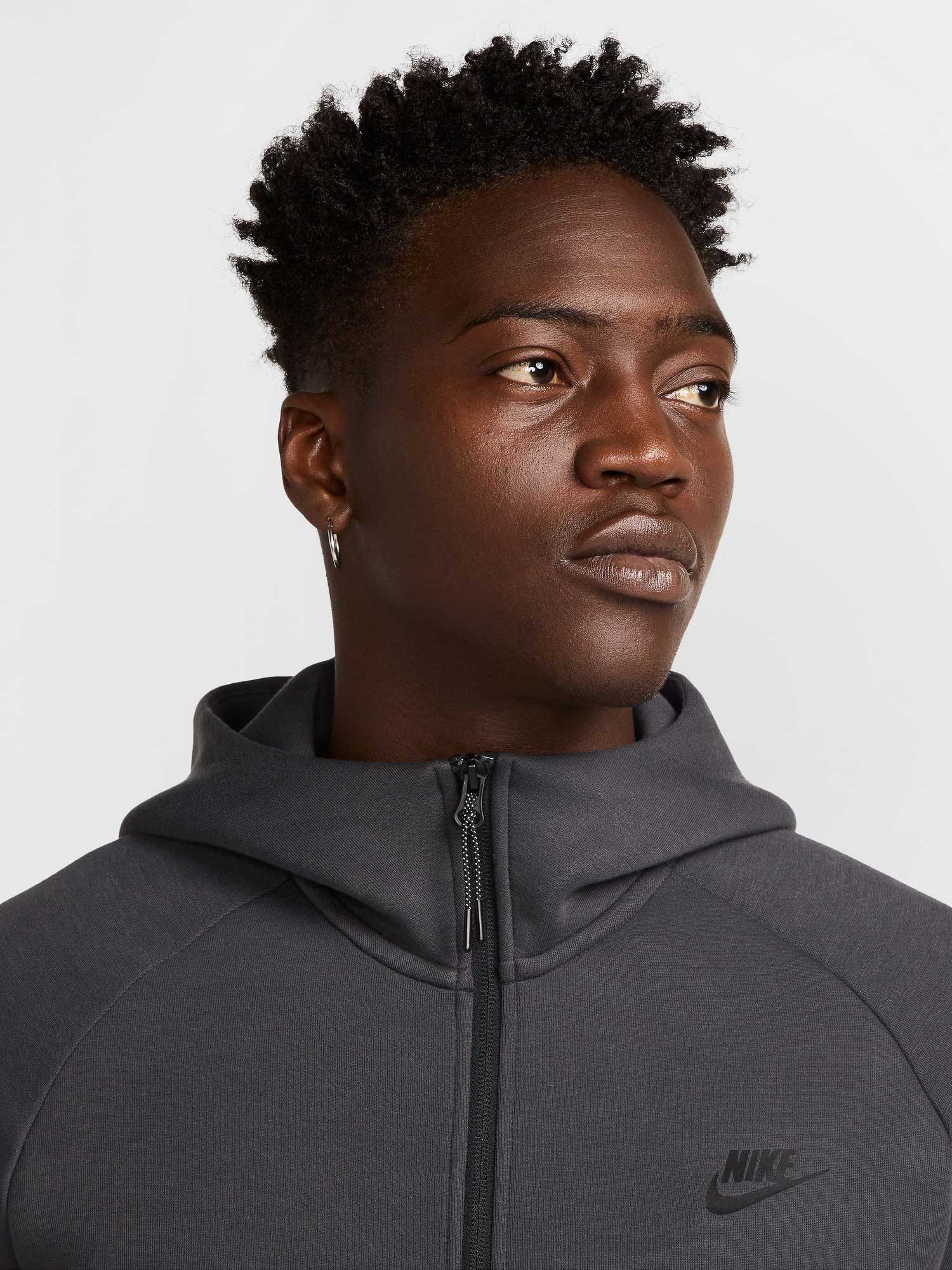 NIKE Суитшърт M NK TCH FLC FZ WR HOODIE