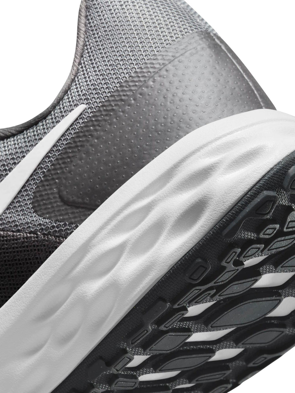 NIKE Обувки REVOLUTION 6 NN