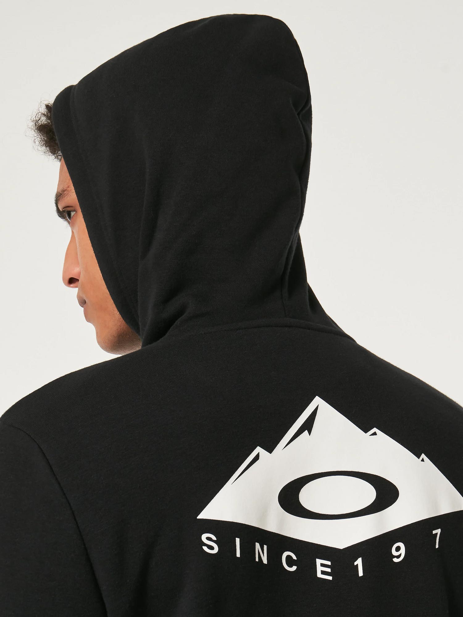 OAKLEY Суитшърт PEAK PO