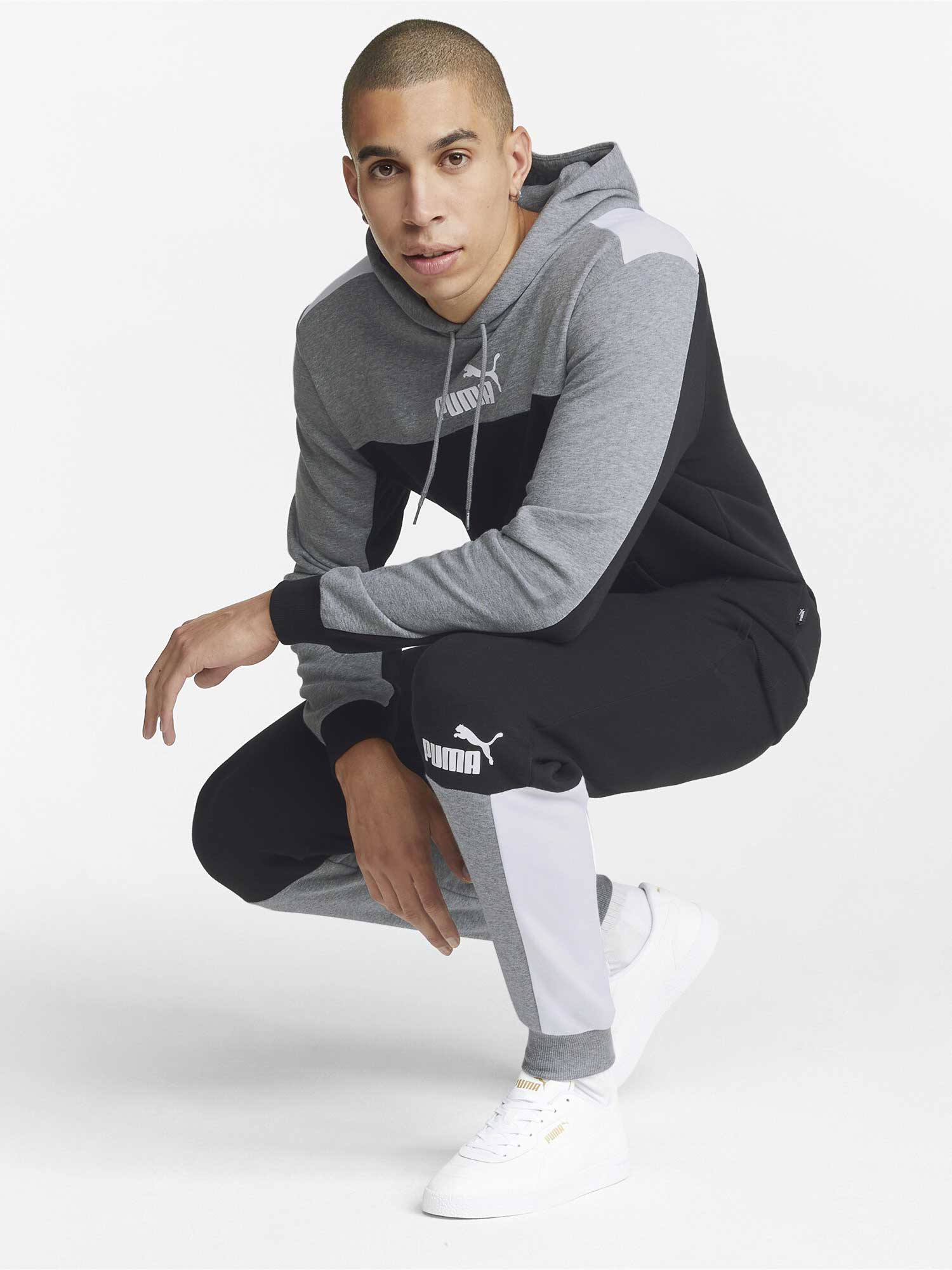 PUMA Спортно долнище ESS+ Block Sweatpants TR