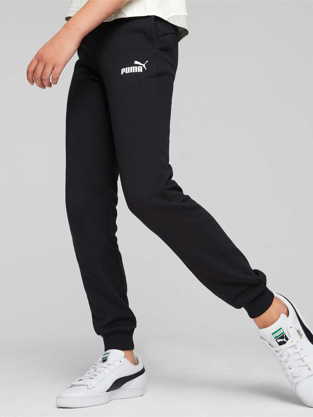 PUMA Спортно долнище ESS Sweatpants TR cl G