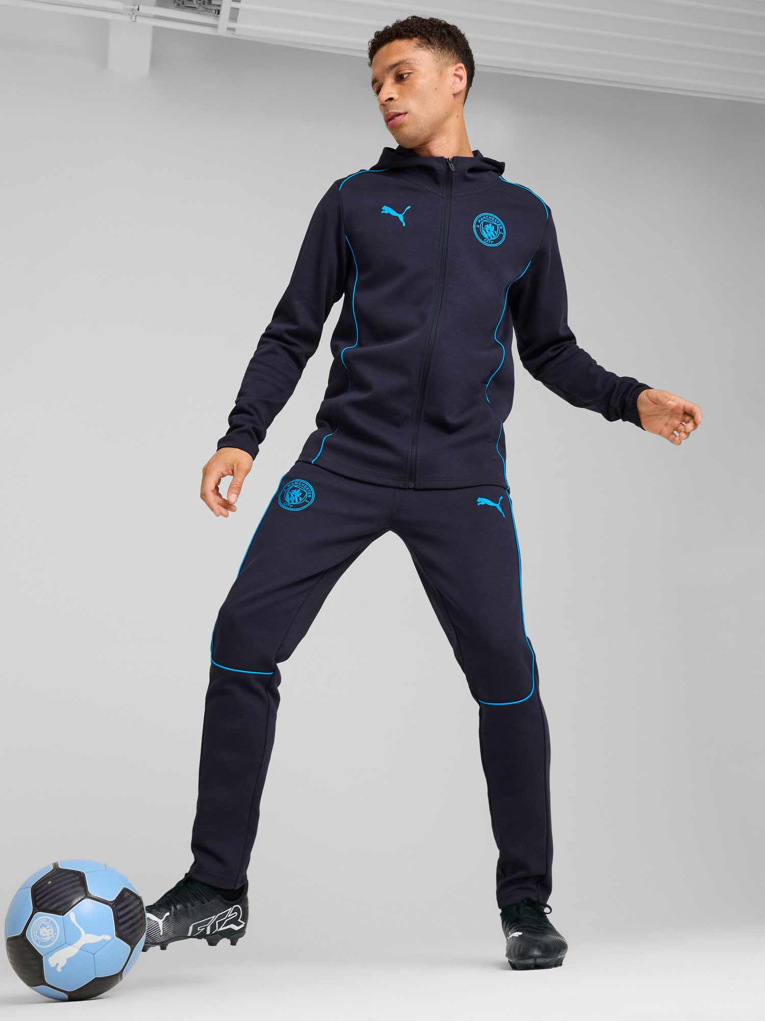PUMA Яке MCFC Casuals Hooded Jkt