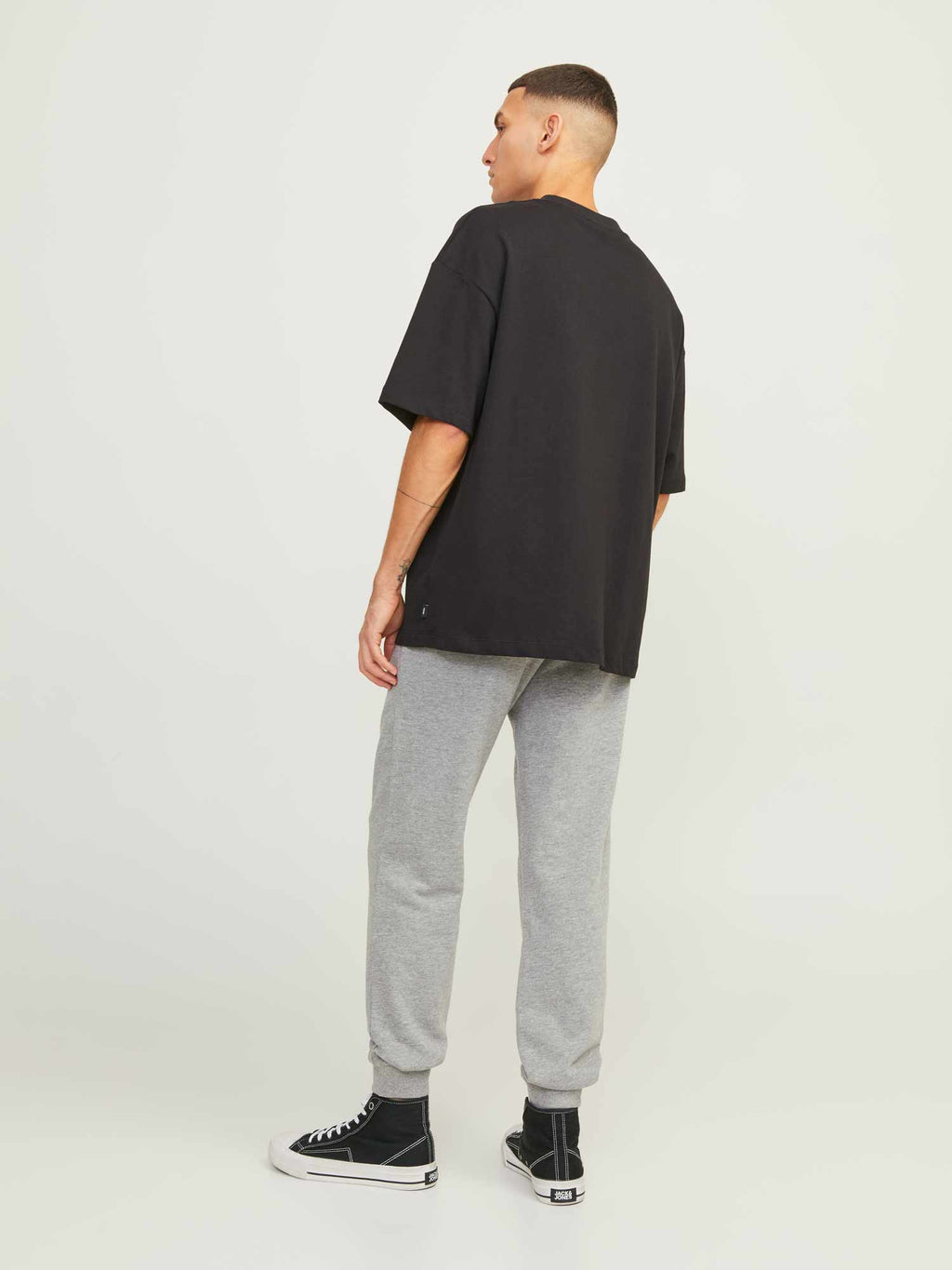 JACK & JONES Спортно долнище JPSTGORDON SHARK SWEAT PANTS NOOS