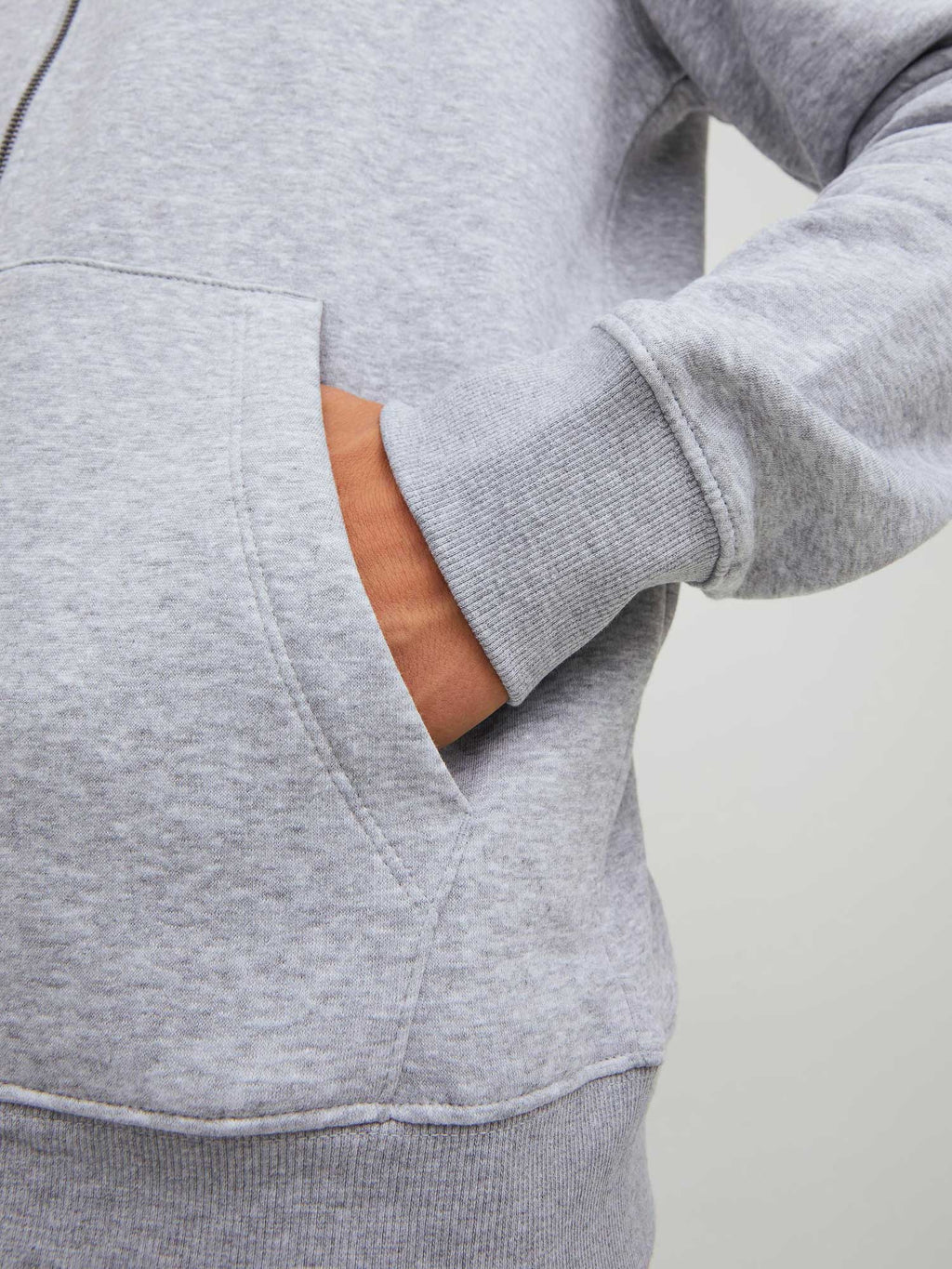 JACK & JONES Суитшърт JJEBRADLEY SWEAT ZIP HOOD NOOS