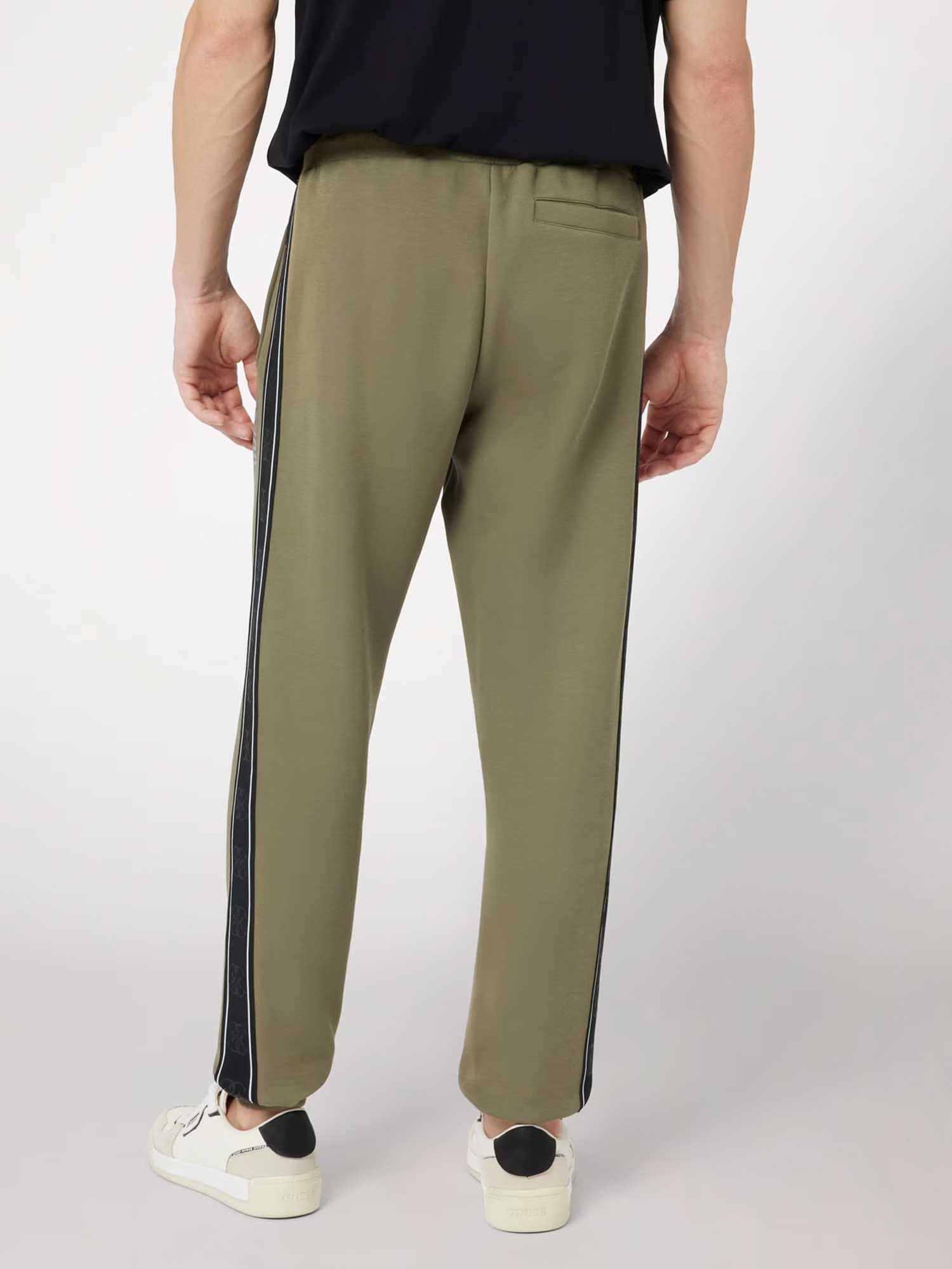 GUESS Спортно долнище MICKEY CUFF PANT