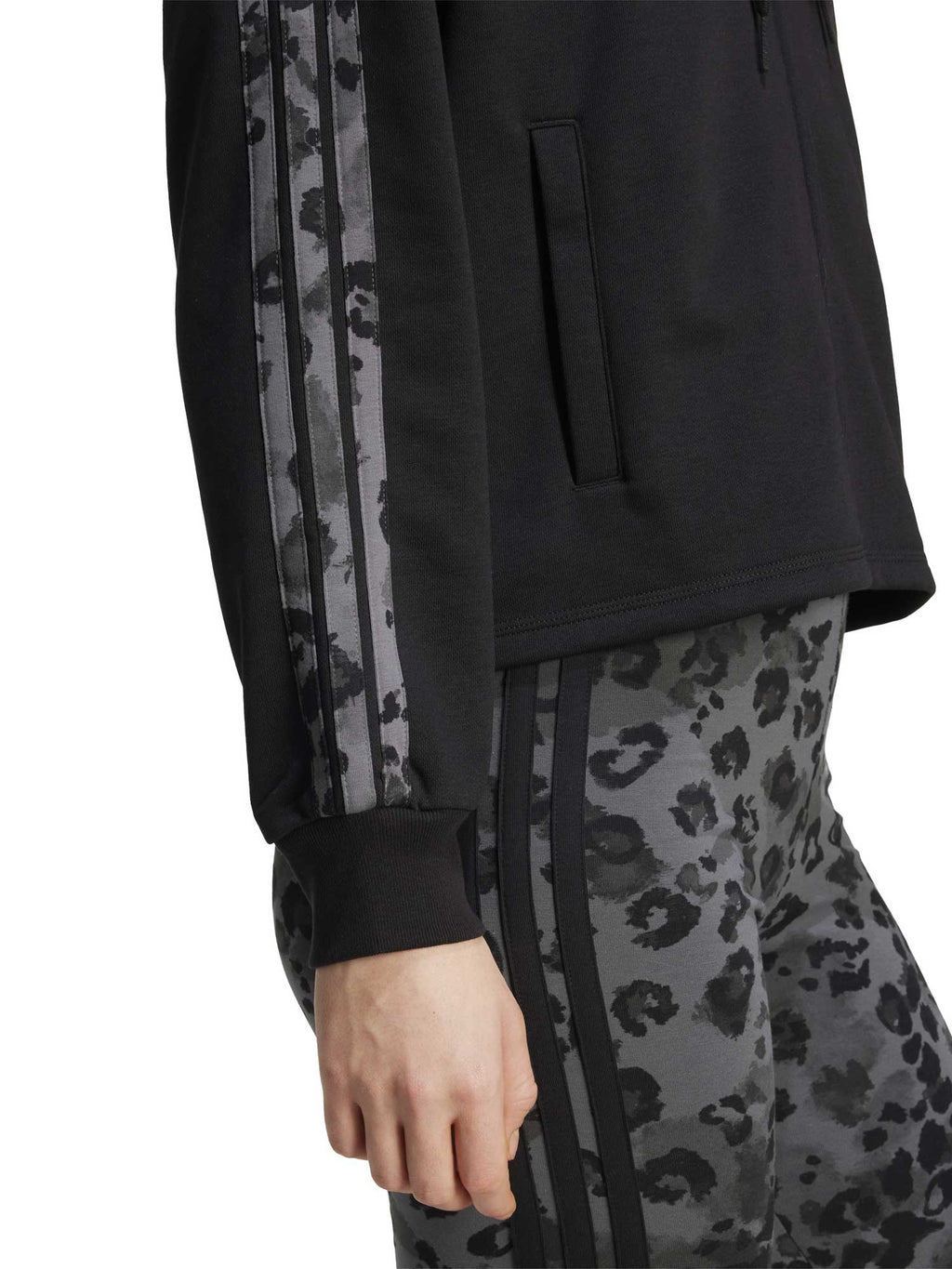 ADIDAS SPORTSWEAR Суитшърт Animal Print 3-Stripes French Terry