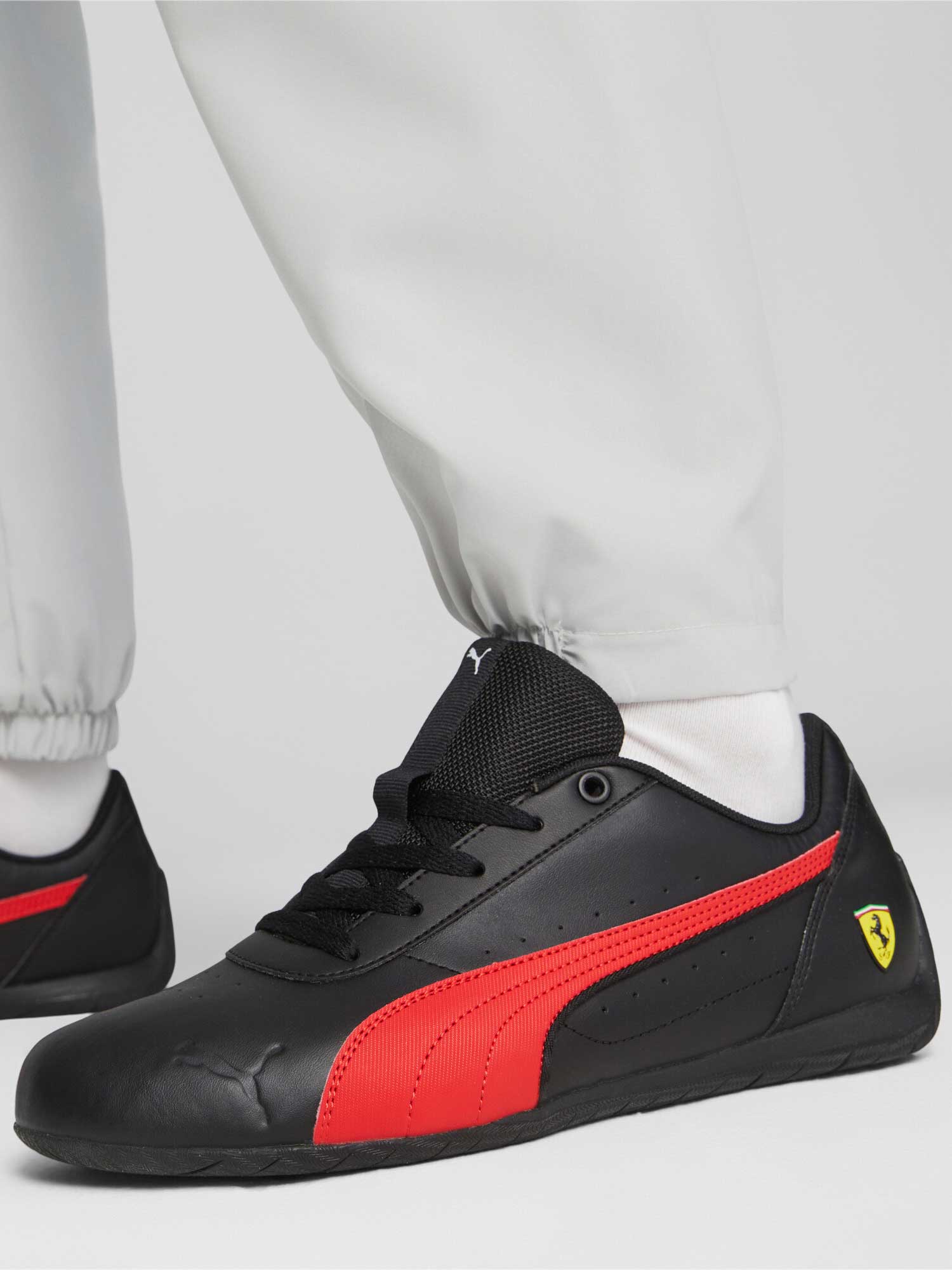 PUMA Обувки Ferrari Neo Cat