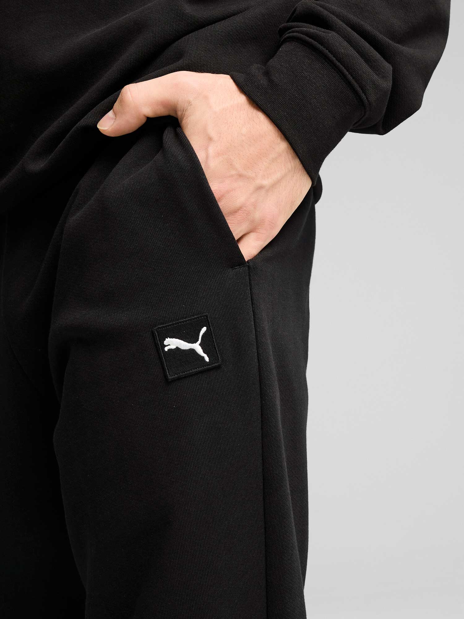 PUMA Спортно долнище ESS ELEVATED Pants TR cl