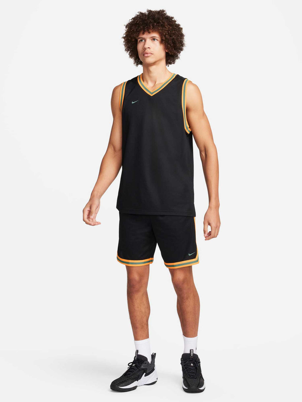 NIKE Къси панталони M NK DF DNA 8IN SHORT